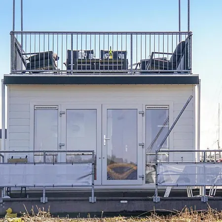 Ship In Aalsmeer With Kitchen 船屋 阿斯米尔