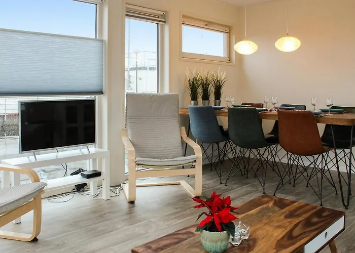 Botel Ship In With Kitchen Aalsmeer