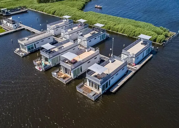 Ship In With Kitchen