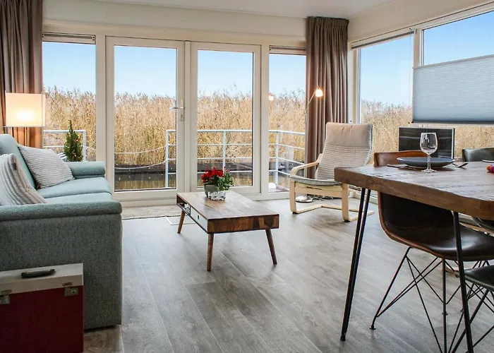 Botel Ship In With Kitchen